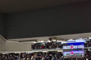 "Torpedo di Nizhny Novgorod trionfa sull'SKA di San Pietroburgo in un'emozionante overtime"