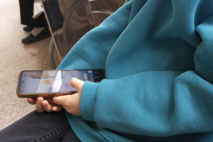 Dipendenza dalle Tecnologie: Come il Tempo Libero Attivo Può Aiutare a Prevenirla