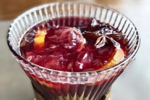 Giovane arrestato per furto di alcol: rischia fino a due anni di carcere in Russia