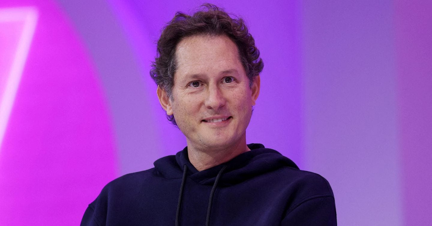 "John Elkann e l'eredità Agnelli: la sospensione del procedimento e il futuro di FCA"