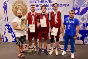 "La squadra di Stavropol si distingue al Festival della cultura e dello sport del Sud della Russia: finalista e orgoglio della città"