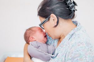 "Neonato con peso record: cosa significa e come gestirlo"