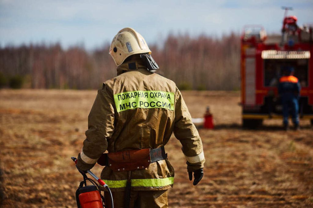 Aumento del rischio di incendi boschivi nella regione: consigli e raccomandazioni delle autorità locali