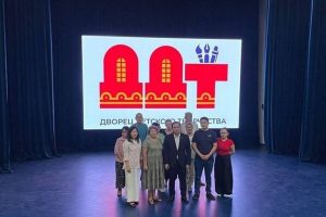 "Rinnovato il Salone Concerti del Palazzo della Creatività per Bambini a Elista: un nuovo spazio per la cultura e l'arte"