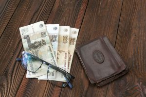 Le difficoltà nel chiudere i conti bancari in Russia: cause e possibili soluzioni