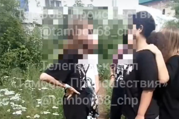 &quot;Violenza tra adolescenti: le ragazze maltrattate e l&#039;importanza dell&#039;educazione al rispetto&quot;