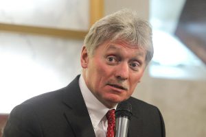 "Dmitri Peskov, il portavoce di Putin, sotto attacco: come ha difeso la sicurezza del governo russo"