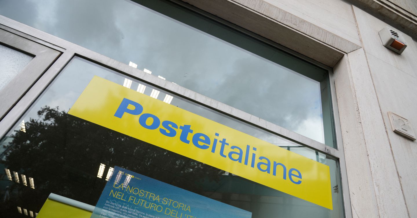 "Poste autorizzata ad acquisire il 15% di Tim: una mossa strategica nel mercato delle telecomunicazioni italiano"