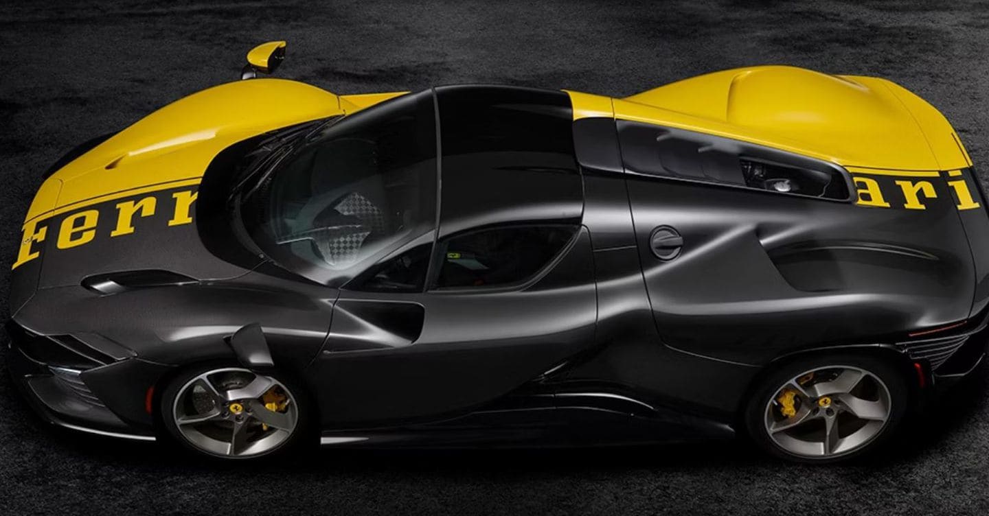 "La Ferrari Daytona SP3: un'auto unica, un record di vendita e un gesto di beneficenza"