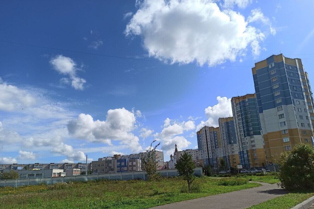 "Ondata di caldo estivo in arrivo: temperature sopra i 30 gradi previste per domenica 7 settembre nell'oblast di Ivanovskaya"