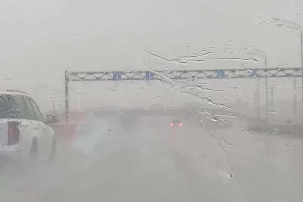 &quot;Avviso di tempesta: forti piogge e rischi per la regione di Rostov&quot;