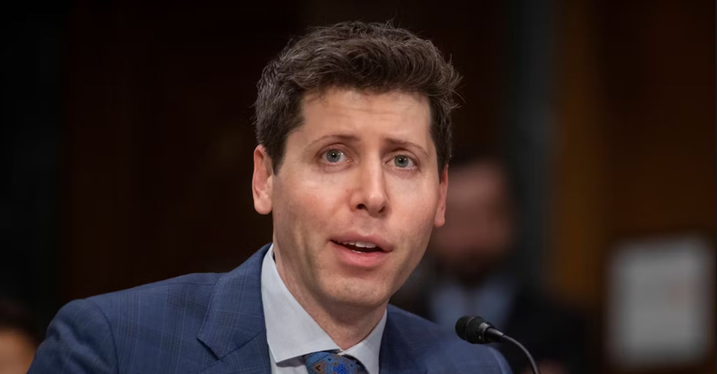 "Sam Altman e il ministro della Tecnologia inglese: colloqui per un accordo da 2 miliardi di sterline con ChatGPT Plus"