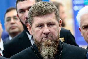 Le opinioni di Ramzan Kadyrov sul conflitto in Ucraina: un'analisi delle tensioni tra USA e Russia