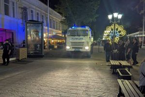 "Razzie della polizia in Ryazan: oltre 50 persone arrestate per violazioni di vario genere"