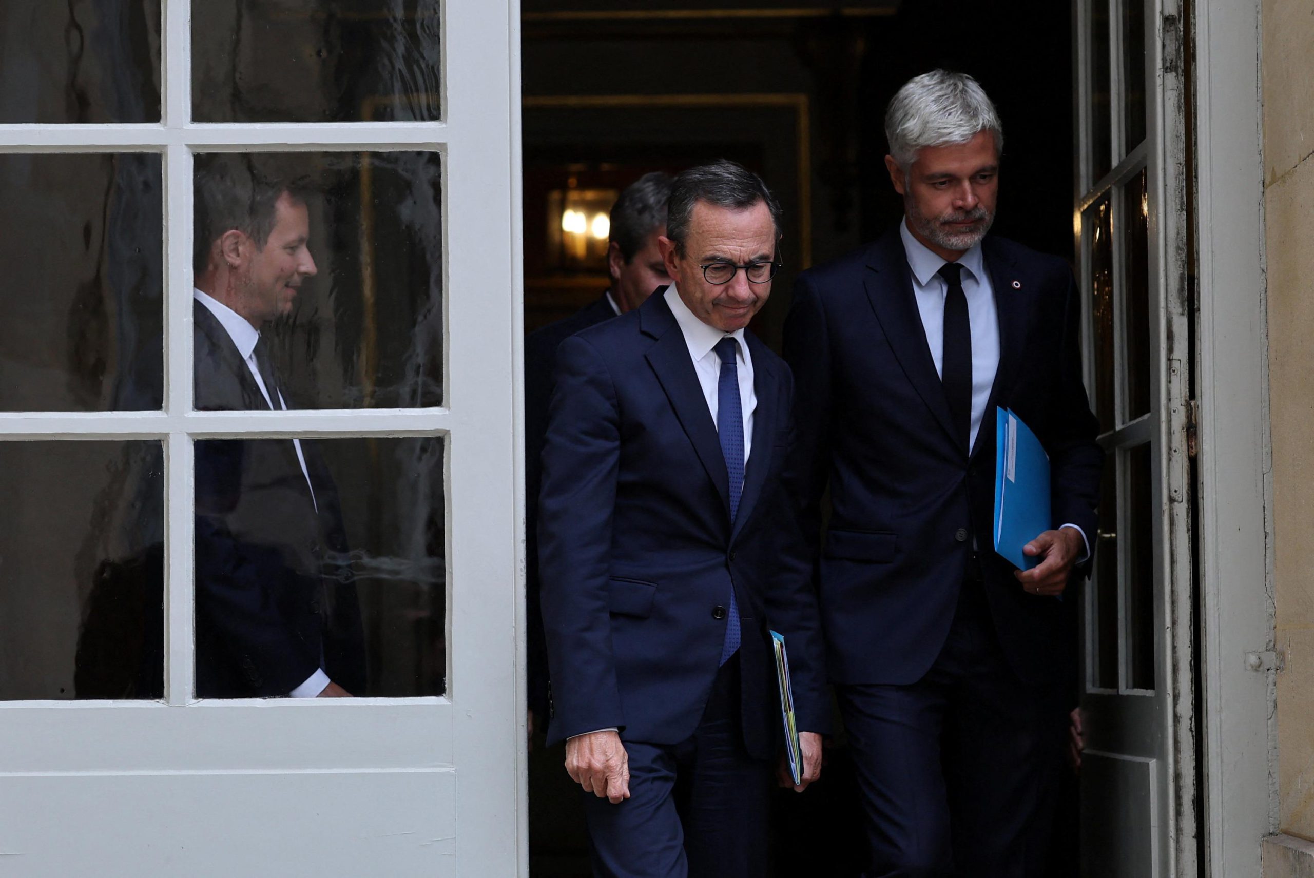 "La destra politica in Francia: il congresso a Port-Marly e le sfide di un governo di sinistra a Matignon"