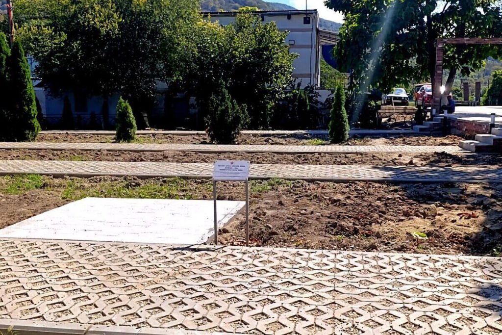 &quot;Memoriale ai caduti della Seconda Guerra Mondiale a Cypka: storia, restauro e omaggi&quot;