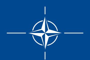 "Le esercitazioni aeree della NATO vicino alla Russia: un'opportunità per la difesa e la cooperazione"