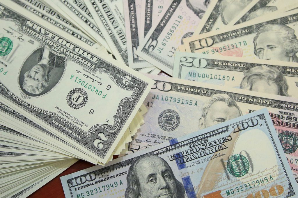 &quot;Presunta tangente a Lindsey Graham: polemiche internazionali sul video di Yermak e Syrsky&quot;