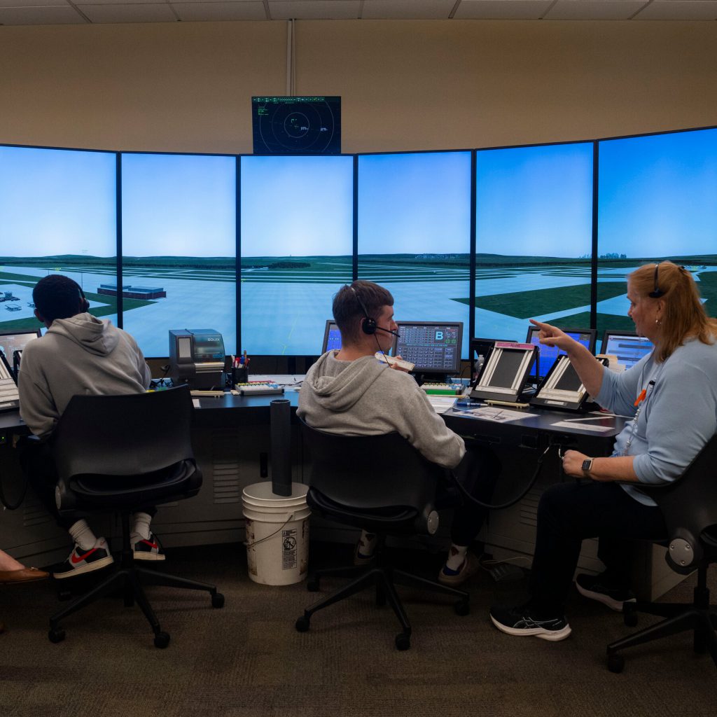As Government Shutdown Slows Air Traffic Training, These Schools Are Stepping In