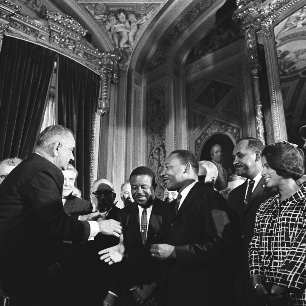 La Corte Suprema degli Stati Uniti verso una Revisione del Voting Rights Act: Implicazioni per la Democrazia Americana