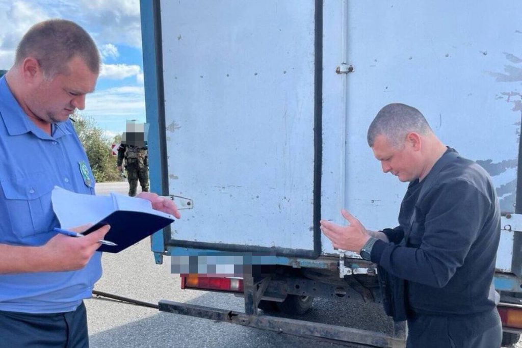 Scoperta di un carico di pesce senza documenti in Ucraina: preoccupazioni per la sicurezza alimentare e l&#039;economia locale