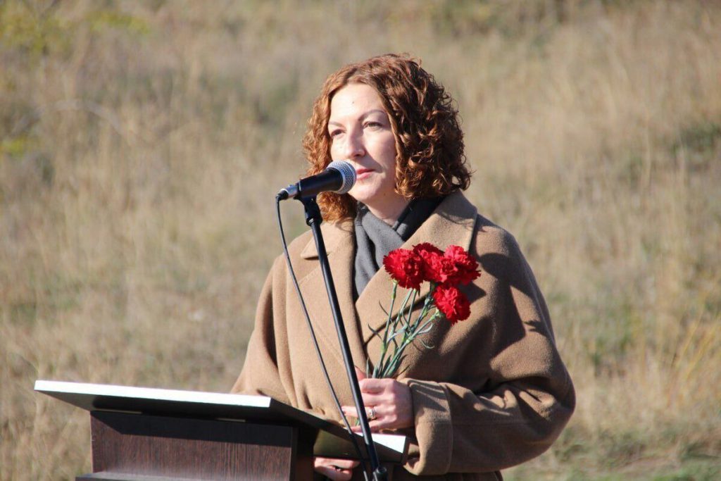 Возвращение героев: под Мелитополем предали земле бойцов, павших в 1943 году