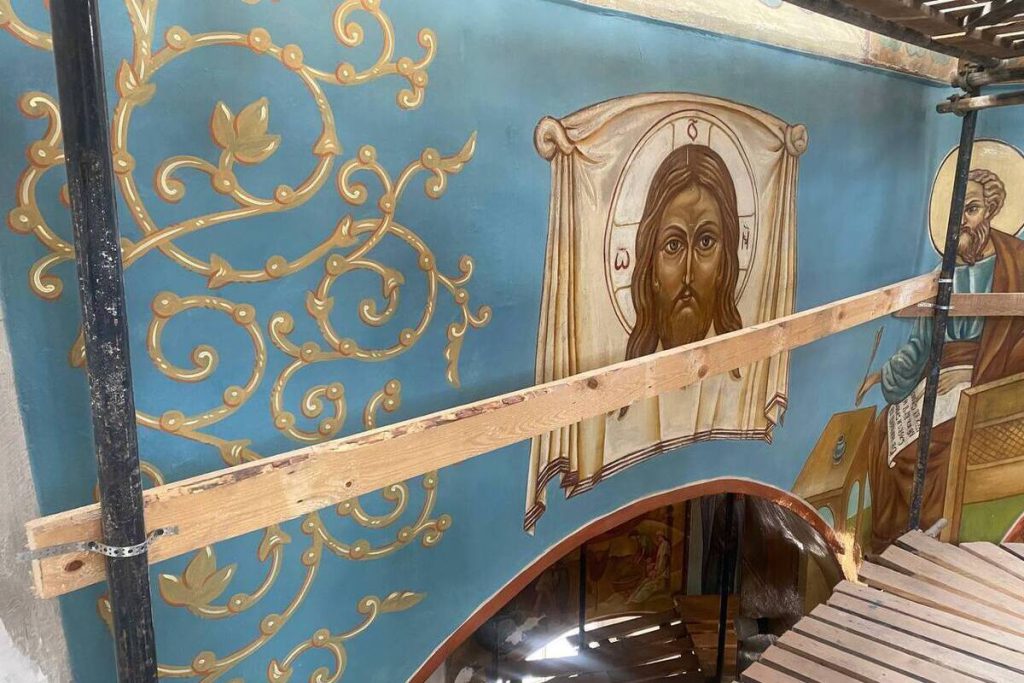 Завершена реставрация росписей в церкви Сорока Севастийских мучеников в Печорах