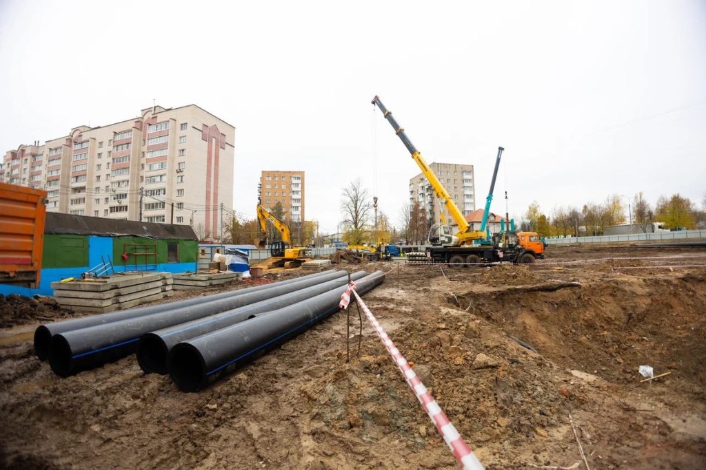 Строительство ФОК «Термолэнд-Дельфин» в Смоленске под пристальным вниманием городских властей