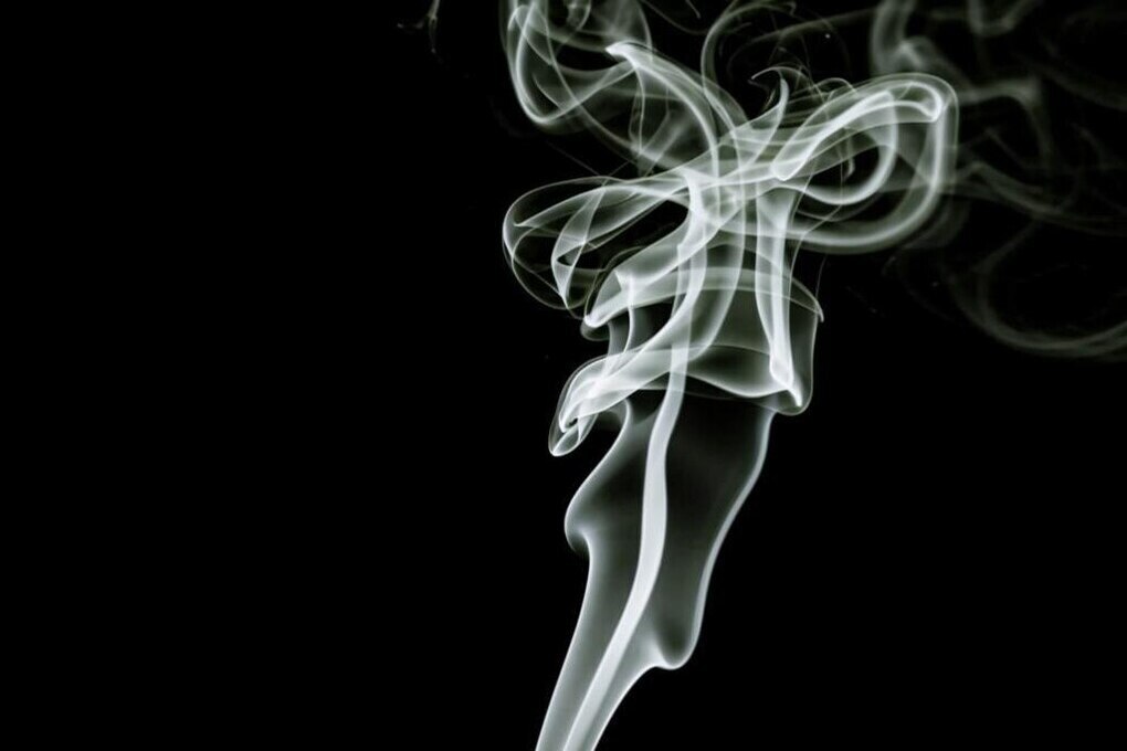 Daghestan verso il divieto di vendita di sigarette elettroniche: le conseguenze per la salute e l&#039;economia