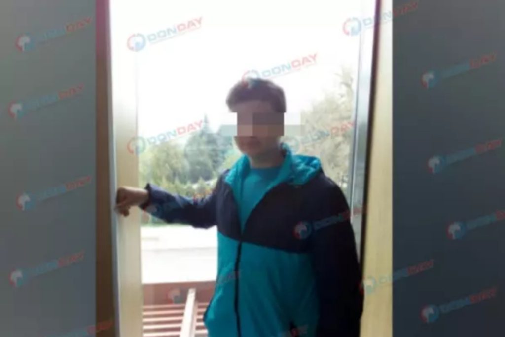 В Ростовской области жители помогли матери погибшего 19-летнего Максима собрать деньги на похороны