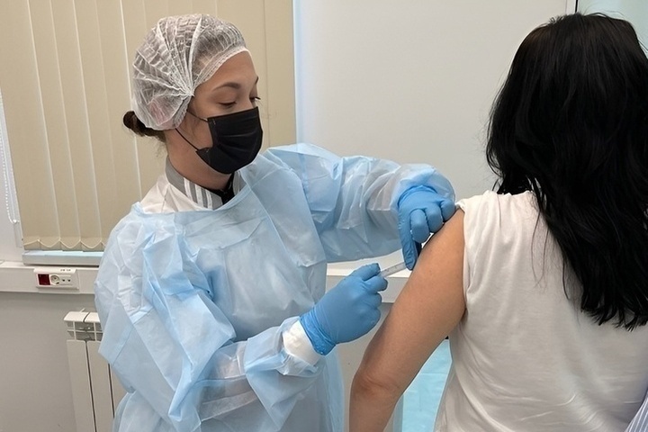 Vaccinazione contro l&#039;influenza: il medico esperto Konovalov fornisce consigli utili ai cittadini di Tula