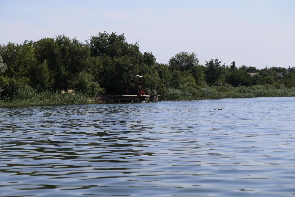 Турист пошел купаться в шторм и был унесен течением