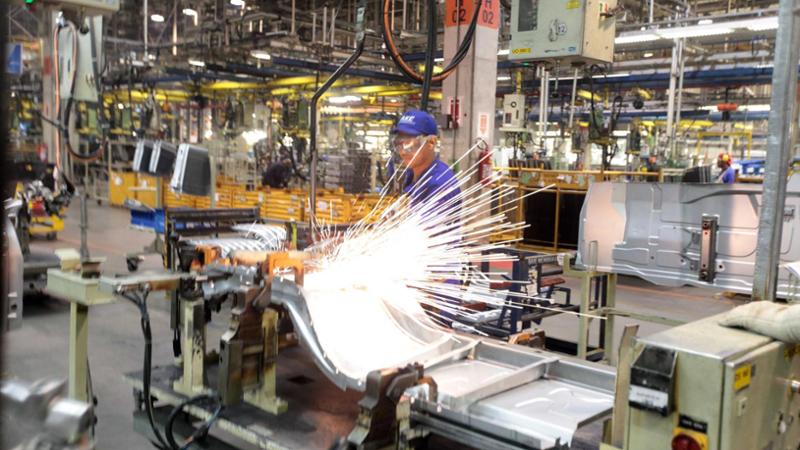 Il Nord Ovest mette il turbo e cresce più di tutti. “Di nuovo locomotiva d’Italia”