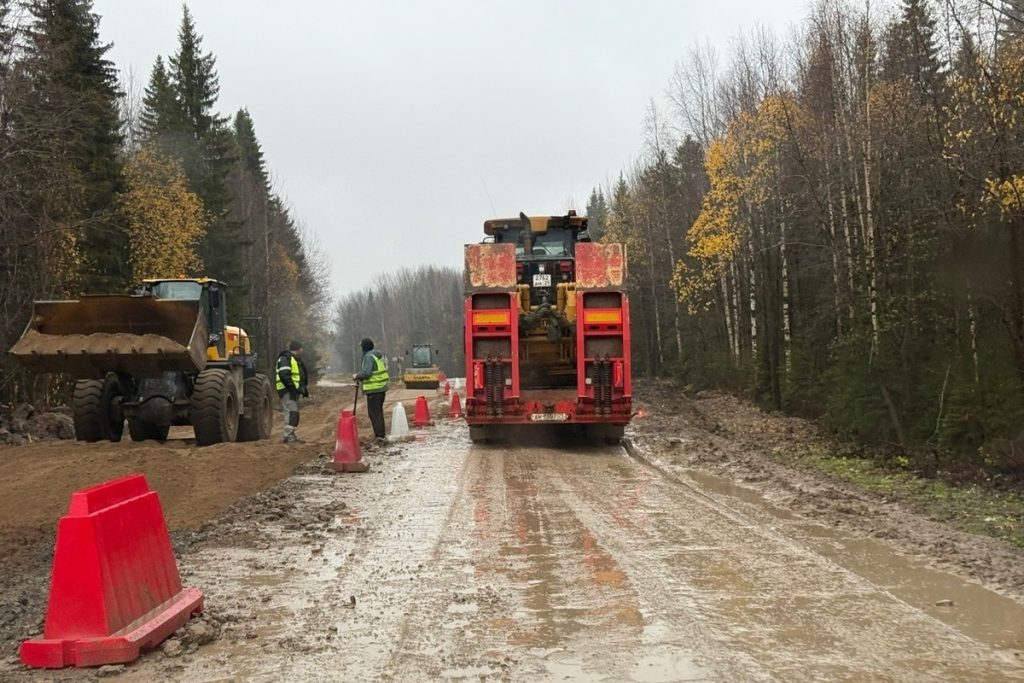 Ricostruzione del ponte di Vozhdormka sulla strada per Pinega: lavori in corso per migliorare la viabilità e la sicurezza nella regione