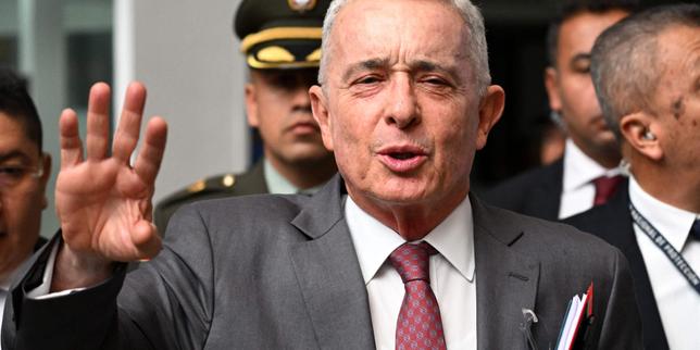 Alvaro Uribe voit sa condamnation annulée par la justice colombienne