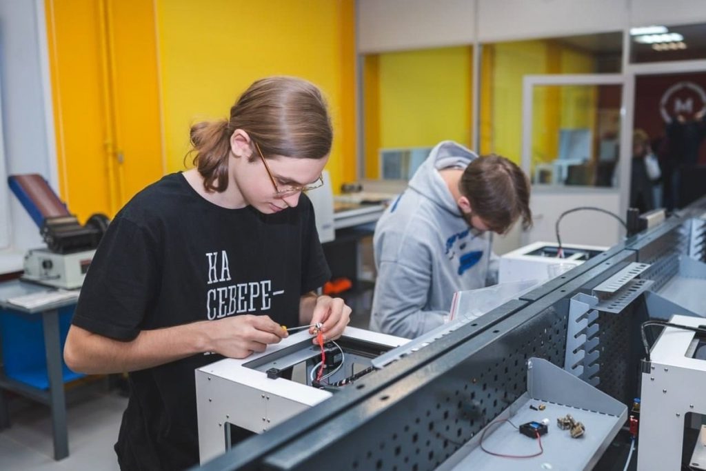 Gli studenti di Murmansk hanno l&#039;opportunità di partecipare all&#039;Olimpiade russa &quot;Io sono un professionista&quot; per dimostrare le loro abilità e conoscenze