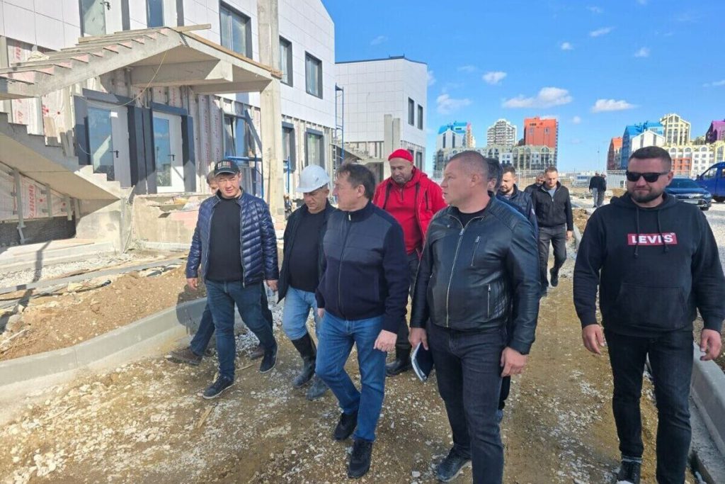 Строительство детского сада на 280 мест в Евпатории выполнено на 75%