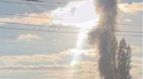 Incendio a deposito di petrolio nella Crimea occupata si intensifica dopo attacchi di droni ucraini