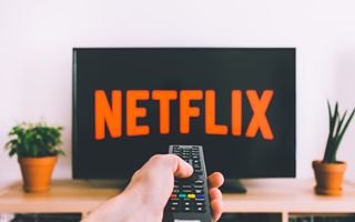 Netflix registra utili inferiori alle aspettative a causa di un onere fiscale record in Brasile