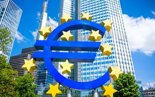 Eurozona in stallo, la crisi francese frena la crescita