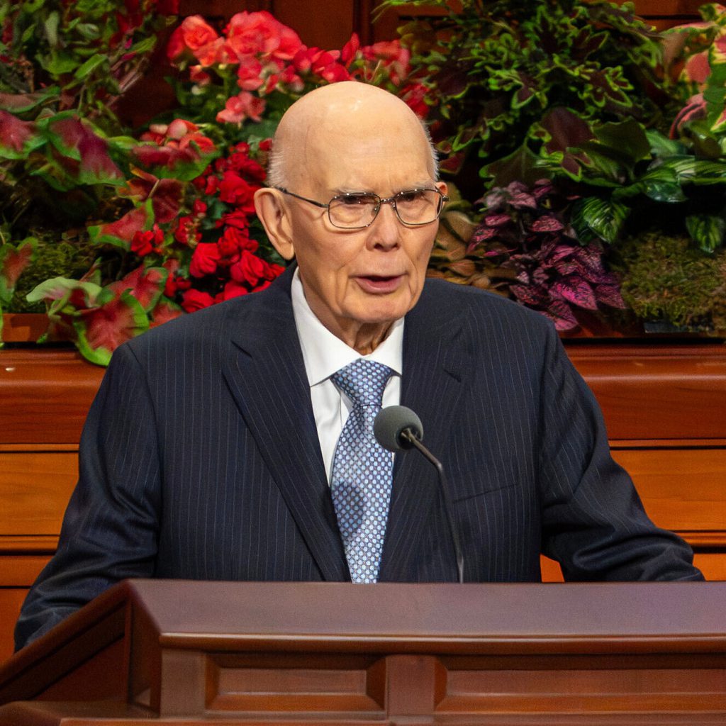 Dallin H. Oaks Named President of the Mormon Church