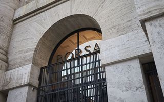 Cauti i mercati europei. A Milano vola Leonardo, giù STM