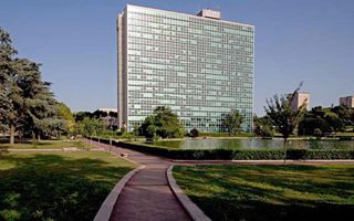 Eni Avvia Programma di Buyback da 50 Milioni di Euro: Impatto sul Mercato e sugli Investitori