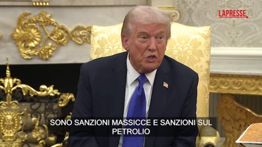 Trump esprime speranza che le sanzioni influenzino la ragionevolezza di Putin e Zelensky nella crisi ucraina