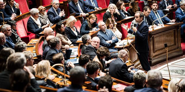 Retraites : Emmanuel Macron sème le doute, compliquant la tâche de Sébastien Lecornu