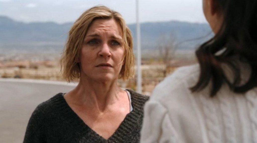Apple TV presenta il trailer della nuova serie &quot;Pluribus&quot; del creatore di Breaking Bad con Rhea Seehorn nel ruolo principale