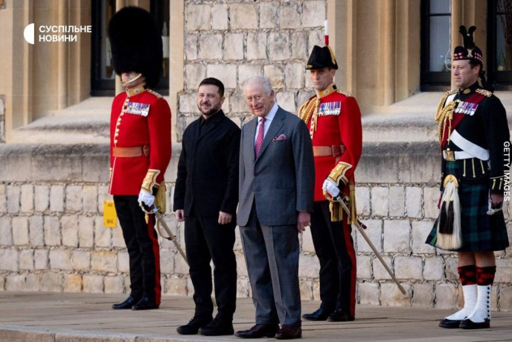 Встреча с королем и &quot;коалицией желающих&quot;: Зеленский прибыл в Лондон