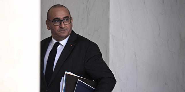 Il Ministro dell&#039;Interno Laurent Nuñez a Questioni Politiche: Sicurezza e Ordine Pubblico in Francia