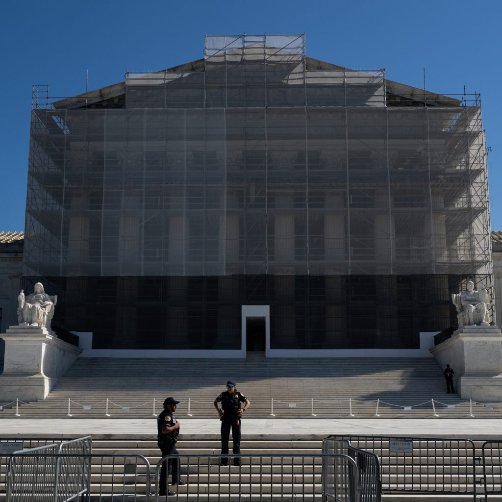 Originalist ‘Bombshell’ Complicates Case on Trump’s Power to Fire Officials