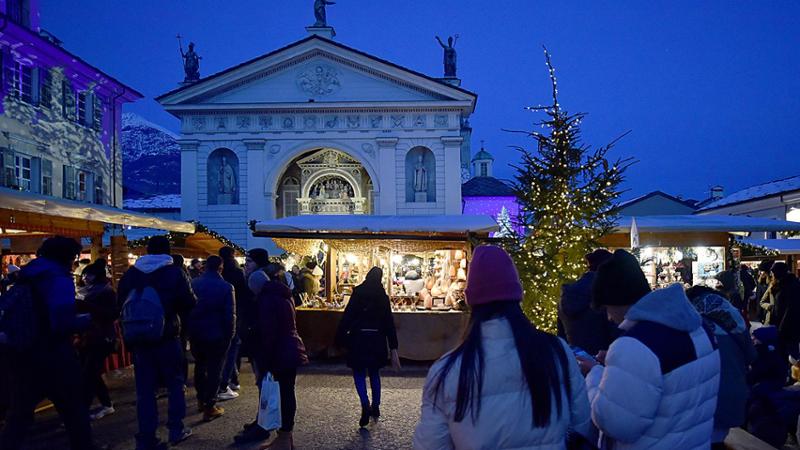 Marché Vert Noël ad Aosta: la nuova giunta approva gli accordi per il mercatino di Natale 2025